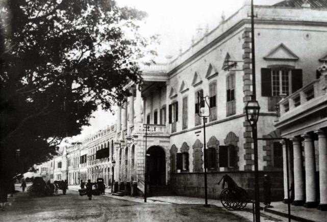 通过表决将澳门从殖民地中删除了,所以,这就说明葡萄牙是非法侵占澳门