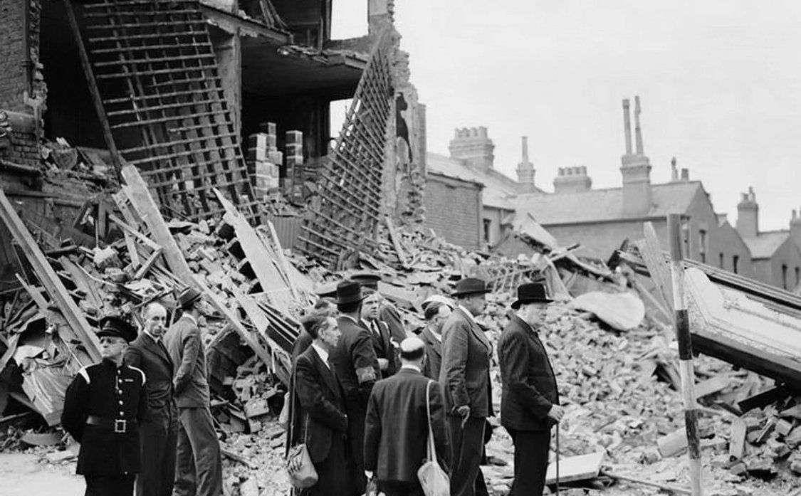 1945年9月19日乔伊斯