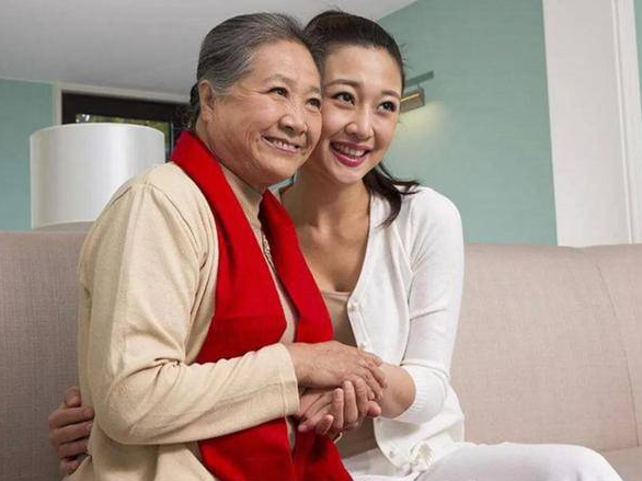 一个和谐的家庭,离不开高情商的婆婆,聪明的婆婆都是这样做的_生活