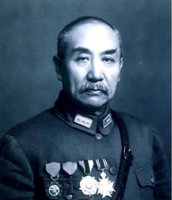 孙殿英盗挖清陵,溥仪放下狠话:不报此仇,我就不是爱新觉罗_慈禧_黄金