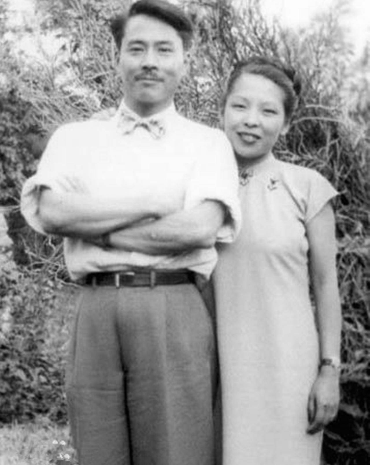 她23岁初恋雕塑家 24岁嫁画家39岁嫁舞者 78岁又等