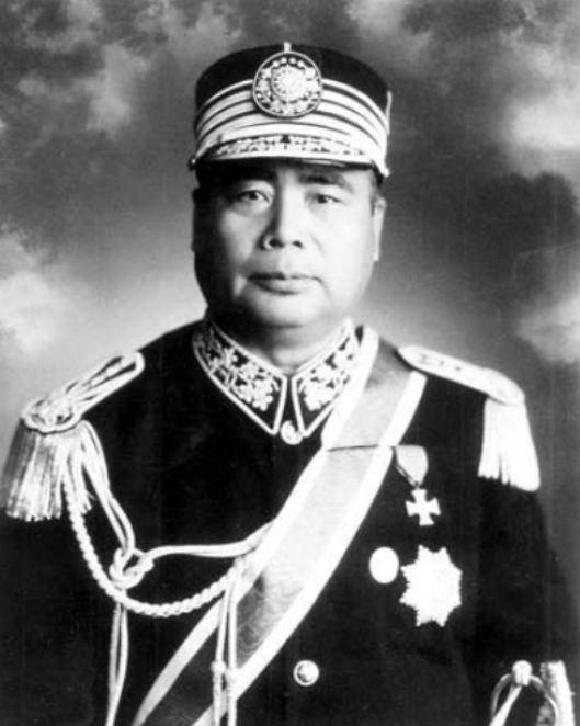 冯玉祥儿子88年海军少将,孙子现任海军副司令,圆了西北王海洋梦_冯洪