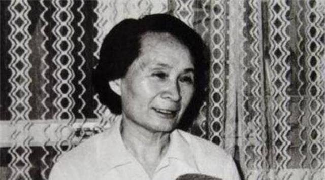 溥仪逝世后,李淑贤拒绝为自己留空穴,坦言"我不想继续做奴婢"_生活