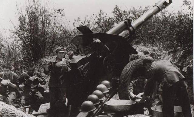 次日,149师各部清剿残敌时,445团遇到了比之前的战斗中更大的危险