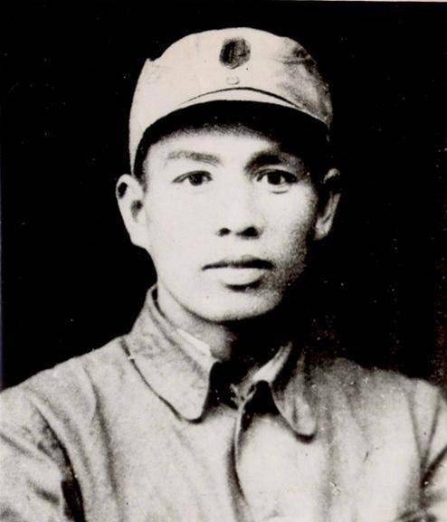 唯有开国少将丁盛将军的军衔偏低,是典型的"低衔高职".
