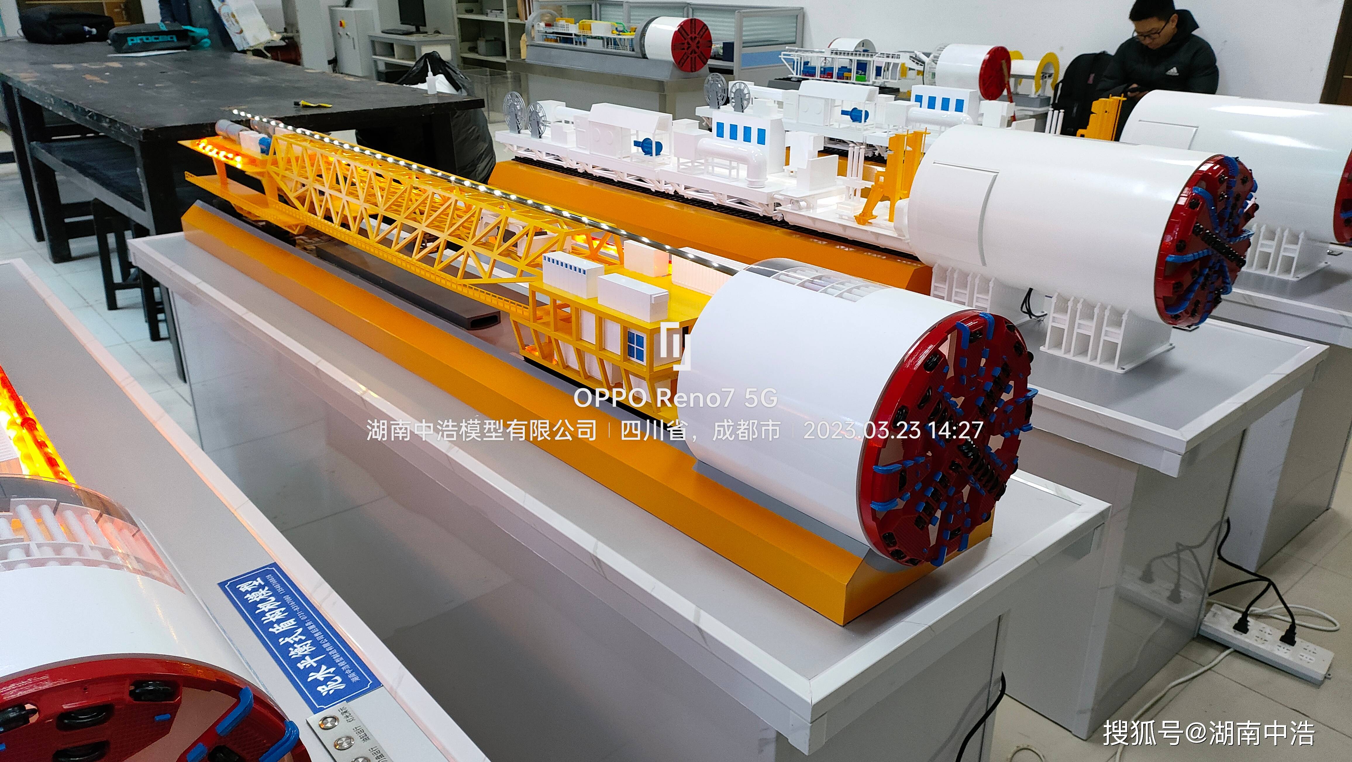 土压平衡盾构机结构,泥水式盾构机模型,tbm盾构机模型