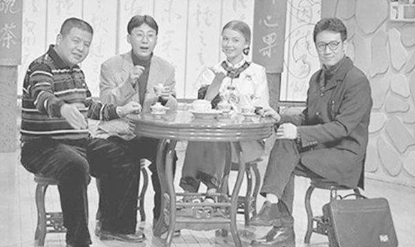 穆爱华:美国飞虎队后裔,定居中国成为央视名嘴,直言中国就是家_穆爱仁