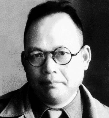 车队到达海边的港口之后,中共的商界特工王超北,和特工董秋斯,来到