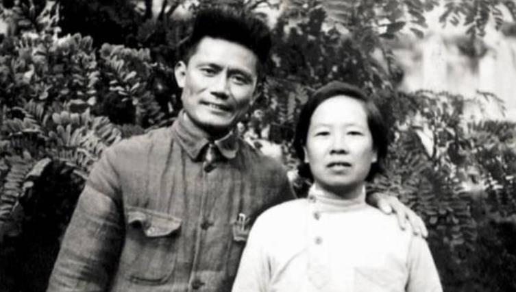 马家军割下军长头颅邀功,78年后才知头颅下落_董振堂_路军第_冯玉祥