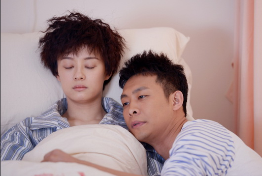 只要和她拍情感戏,她老公就抱着孩子来!_孙俪_邓超_支持