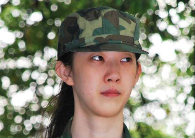 排球女神薛明:曾嫁矮自己13公分的央视编导,今当解说员还玩赛车_运动