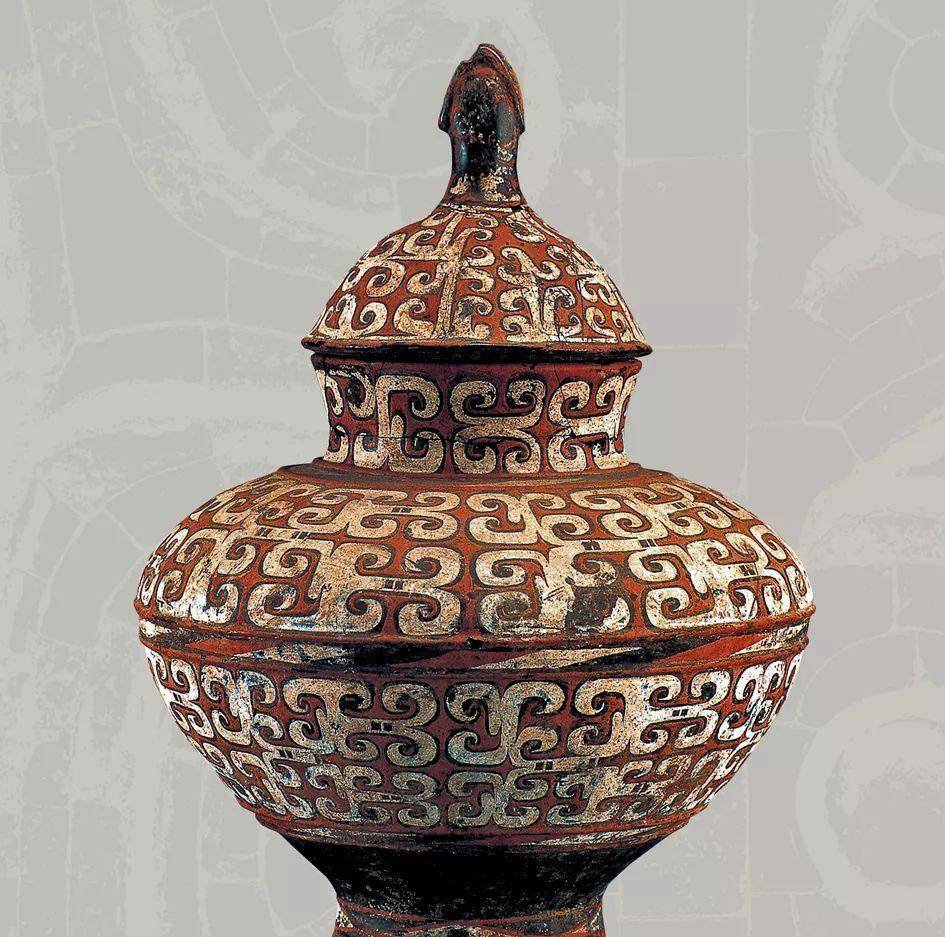 {上图1为中国羌族人的萨满仪式,图2为羌族人的族徽"羊"字,图3为在