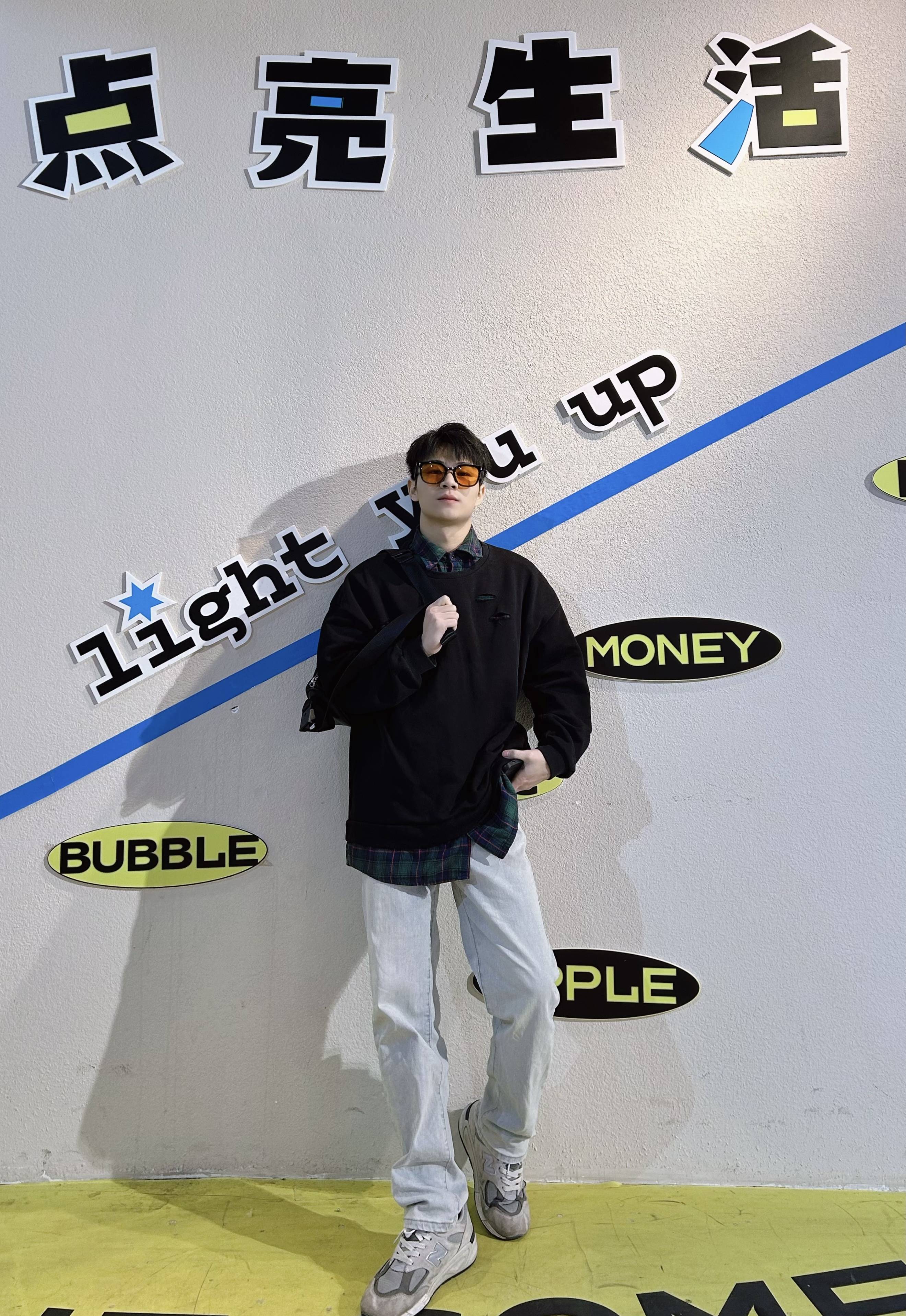 时尚达人杰奇-妆点自信_生活_女性_专业