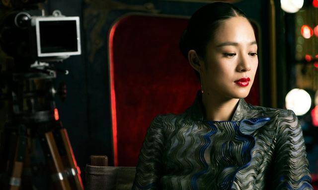 与法国妻子离婚,42岁姜文娶26岁周韵,15年相互陪伴,幸福美满_电影