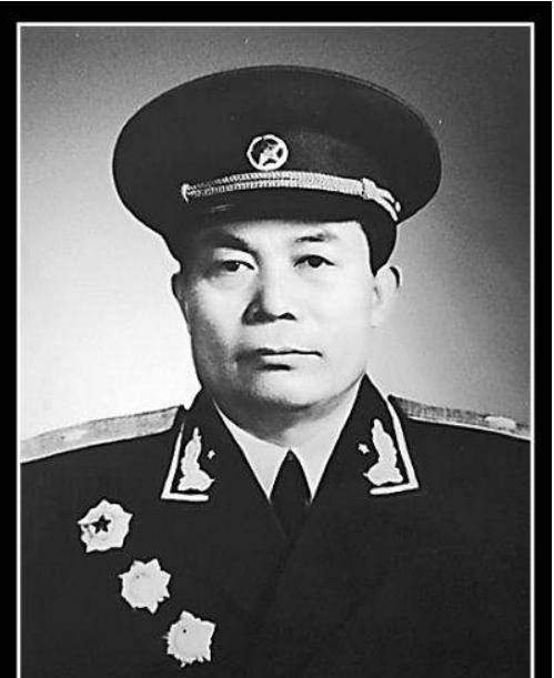 被1500日军包围,罗应怀少将右腿中弹:要是突围,给我补一枪_阵地战