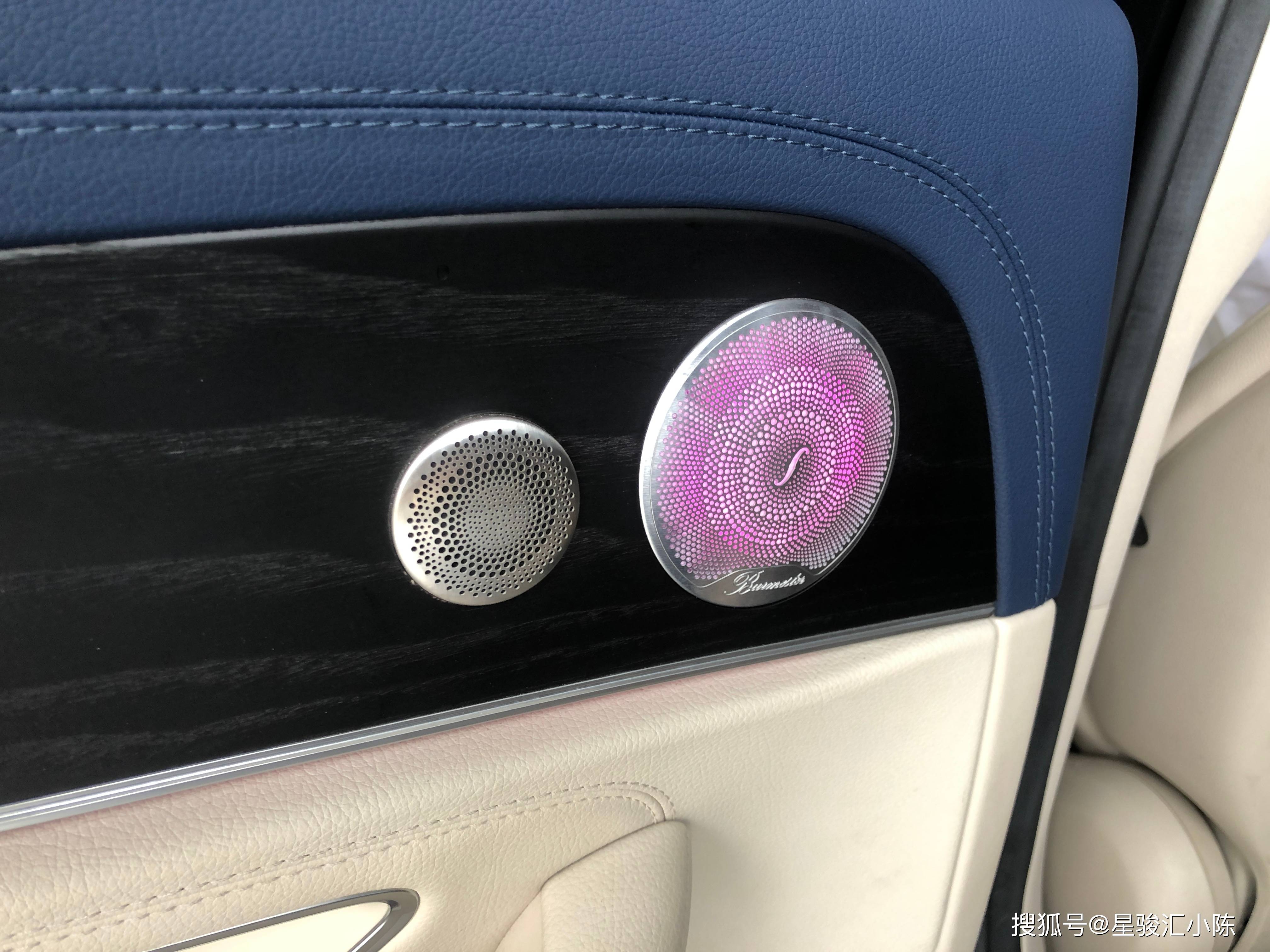 2023款奔驰e300l升级原厂小柏林之声音响,整车一共13个喇叭改装案例