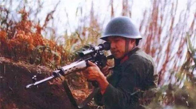 抗越英雄向小平,以31发子弹击毙30人,却因1发打偏遗憾一辈子_敌人