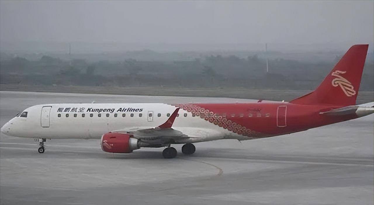 原创回顾2010伊春空难机长任性盲降爆炸后临阵脱逃导致44人遇难