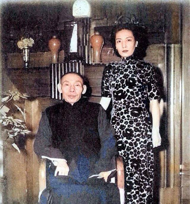 原创福芝芳14年生9子身怀六甲强势逼退孟小冬机关算尽却疲惫