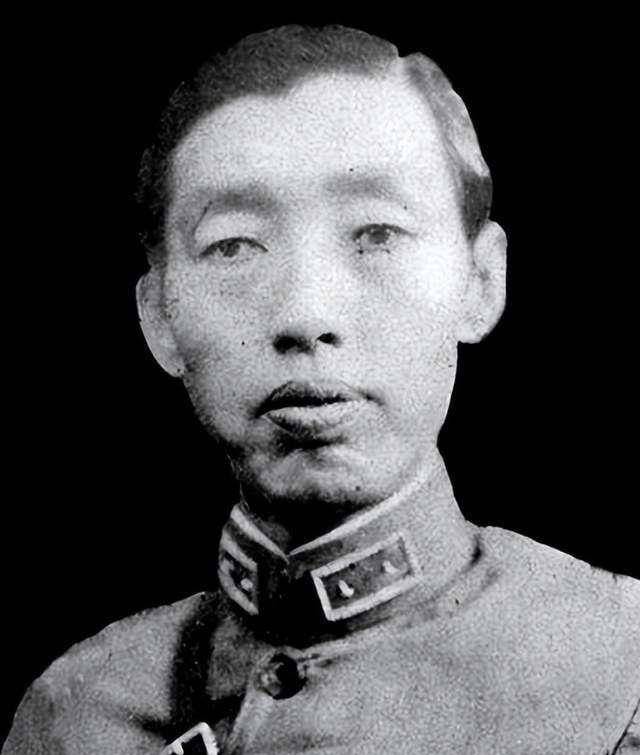 原创韩复榘给张宗昌让座张宗昌不客气坐上主位几天后被韩派人刺杀