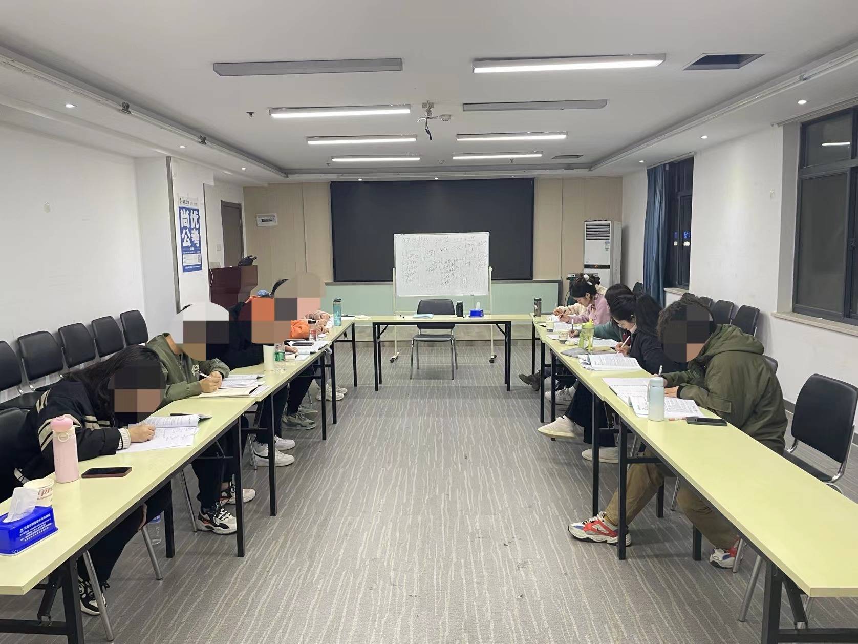 尚优公考2024安徽省考面试蚌埠公务员面试培训面试预测城市漫步游