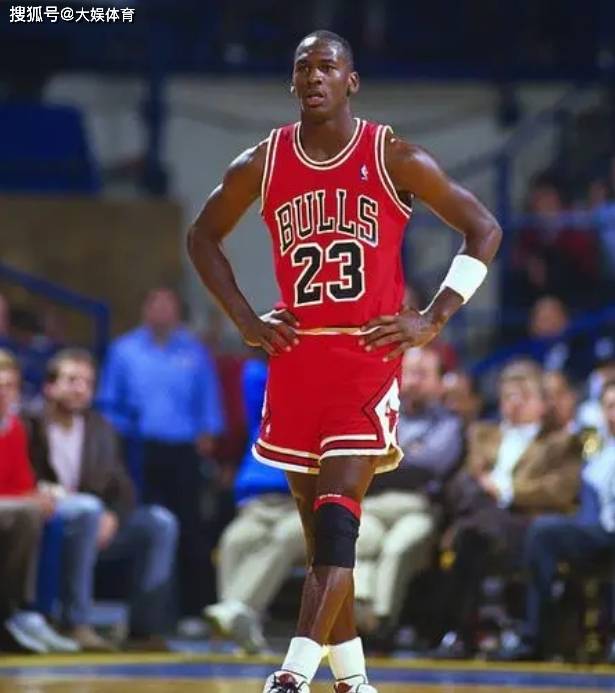 原创生不逢时乔丹若在这个时代打球生涯薪资及个人荣誉绝对会翻倍