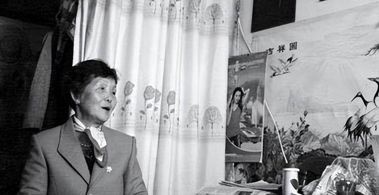 80年代女首富吴胜明被判死刑出狱后扫厕所81岁身价过千万