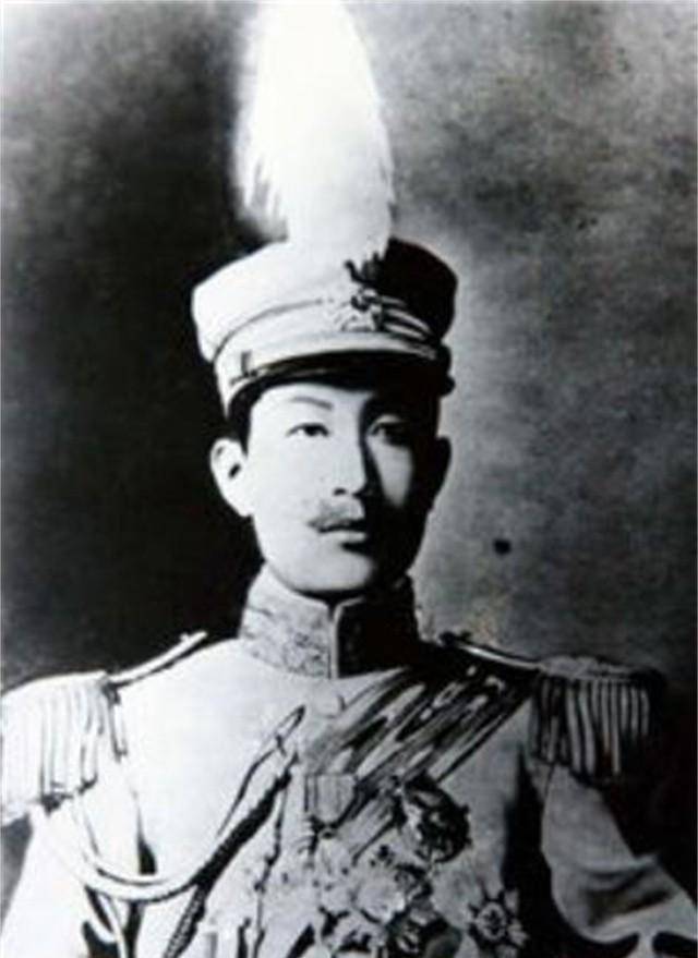 原创小凤仙一生痴爱蔡锷死前紧攥他照片蔡锷后人她是自作多情