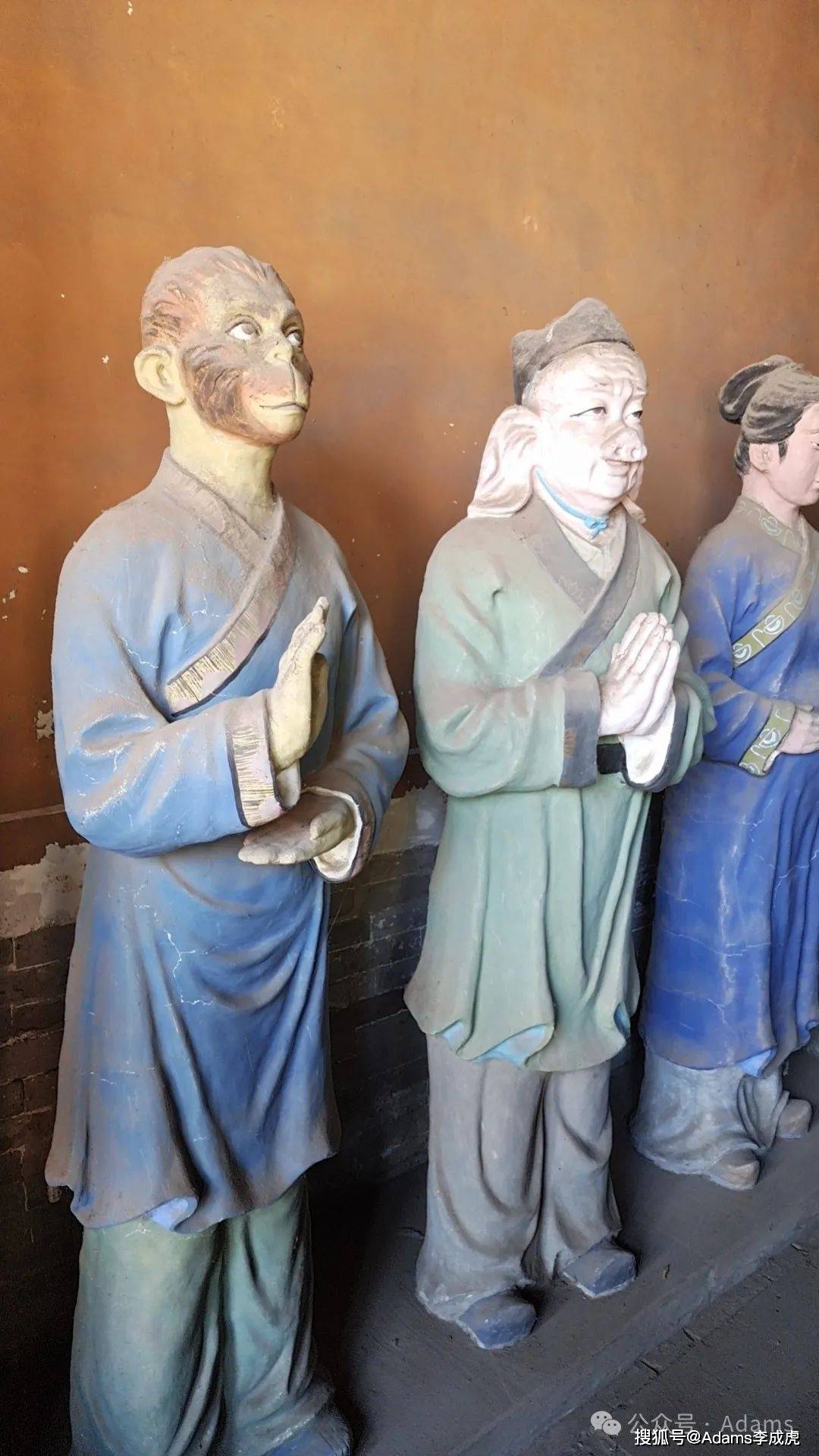 为其排出生命密码:食 枭  日元 杀乾造:辛 丁 己 乙亥 酉 酉 丑藏干