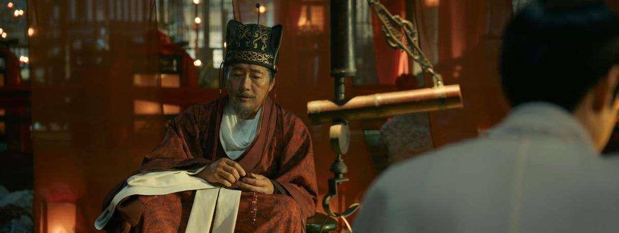 原创三度背主叛变连败四大强国却自比桃树飞虫的一代枭雄