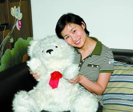 原创中国第一位女航天员刘洋返回地面后为何销声匿迹现在过得如何