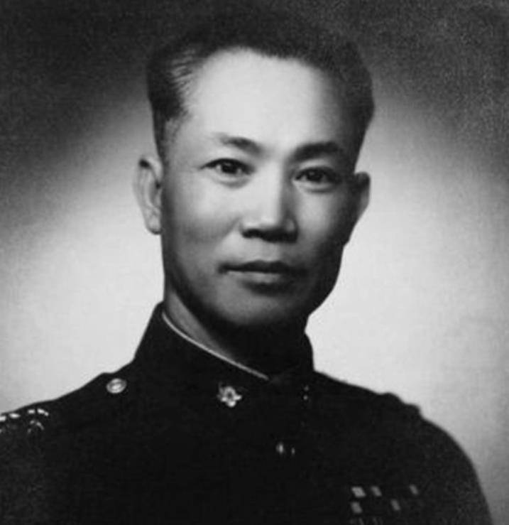 特务土匪陈靖熊:远逃千里当农民,漂亮老婆3次假嫁潜伏多年_张传义