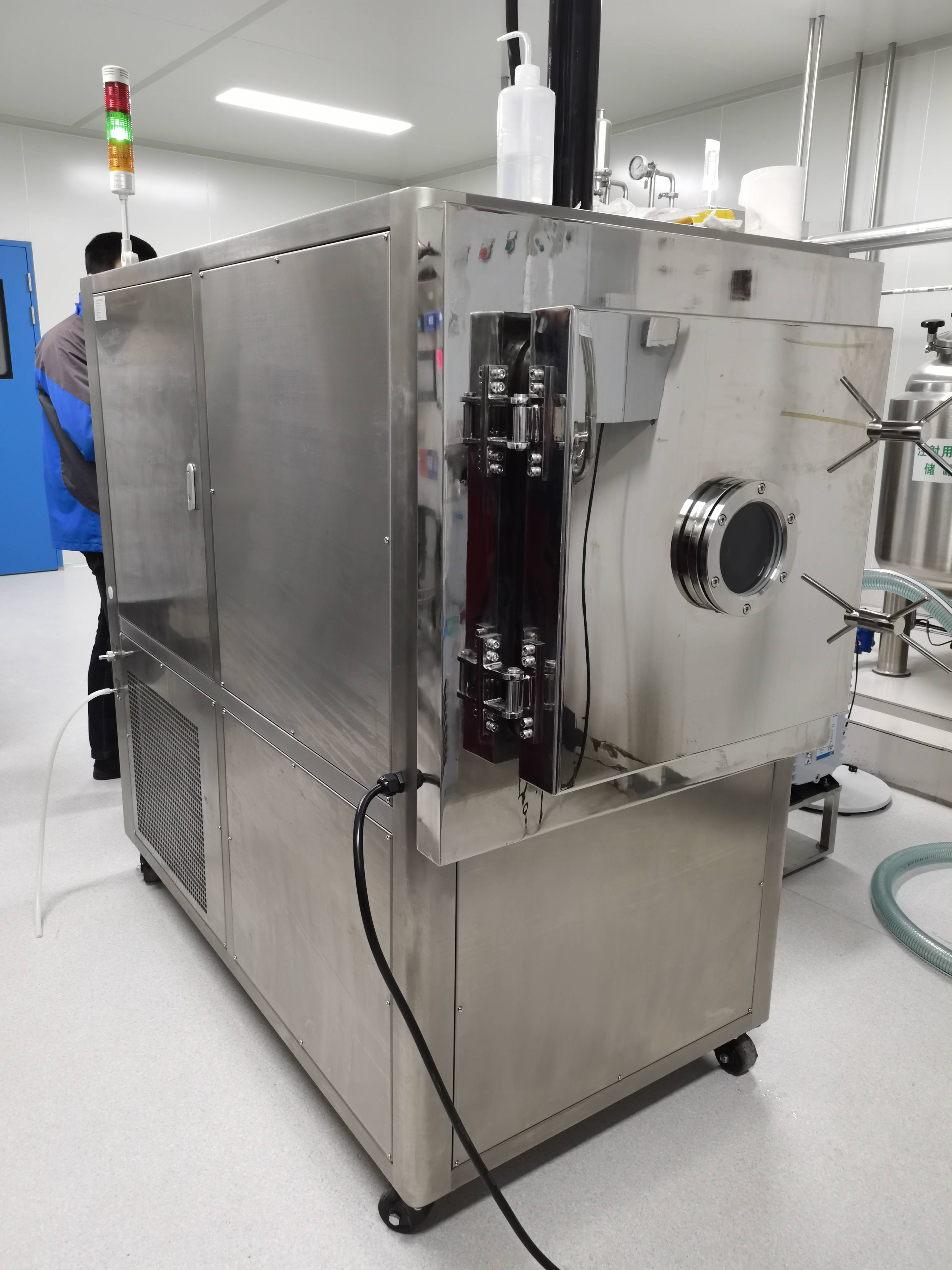 比朗冷冻干燥机又称冻干机是实验室研究常用的冻干设备