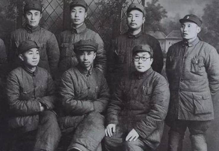 皮定均牺牲15年后妻子想将骨灰迁出八宝山中央思考再三同意