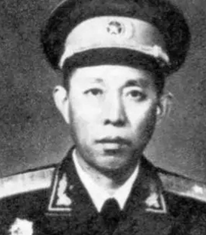 原创他曾担任二炮政委1975年被降职后来在工作岗位上病逝
