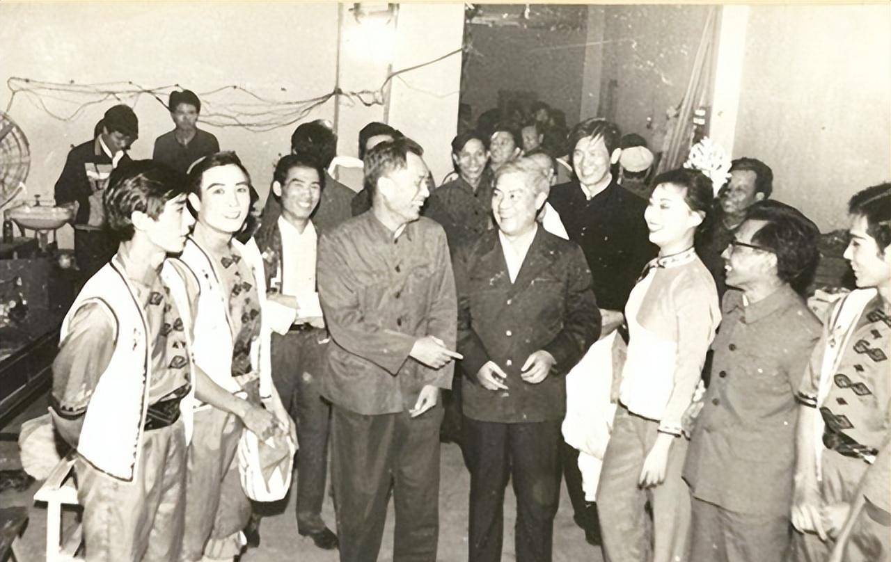 原创1985年谁接替广东省委书记任仲夷王光美评价很高的清官林若接任