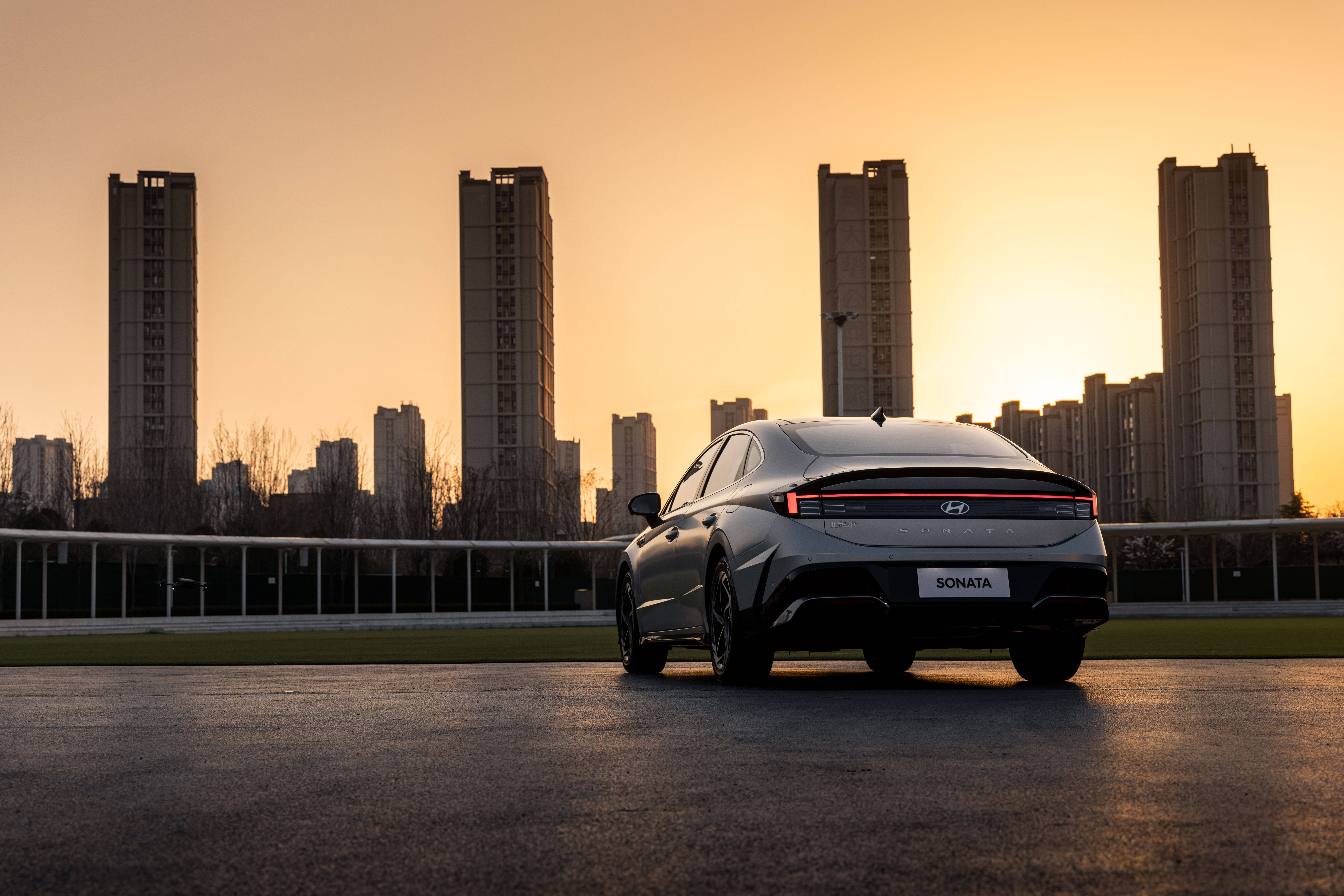 肩负品牌复兴使命 北京现代第十一代索纳塔上市13.98万元起售