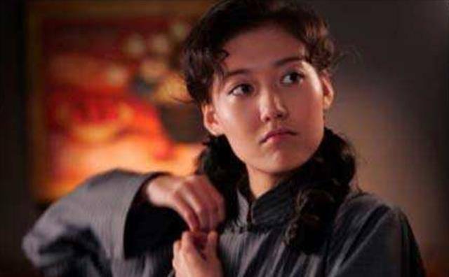 南造云子以美色为枪两度刺蒋被抓后以色越狱33岁死于暗杀