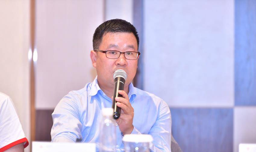 简光洲首个曝光三鹿毒奶粉的记者离职后被造谣自杀后来如何