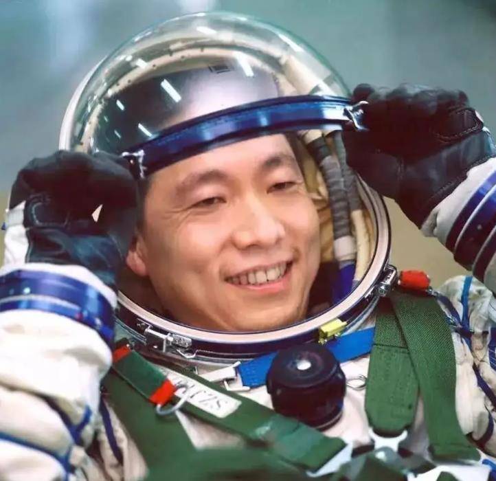 杨利伟_中国_火箭