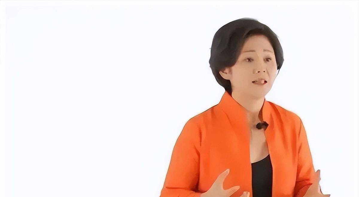 原创前央视主持患癌后痛心反问现在还有多少人过着我从前的生活