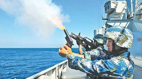 遇到真正的海盗船各国护航舰队的通常做法是击毙还是驱离