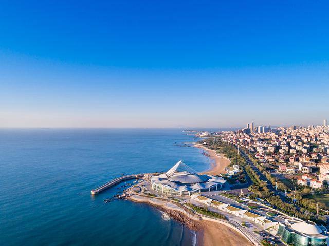 青岛主要景点有:【五四广场,奥帆中心,幸福门公园】网红打卡圣地