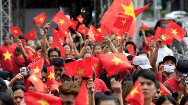 原创含有中华元素的国旗有龙旗八卦旗甚至上面还出现了中国人