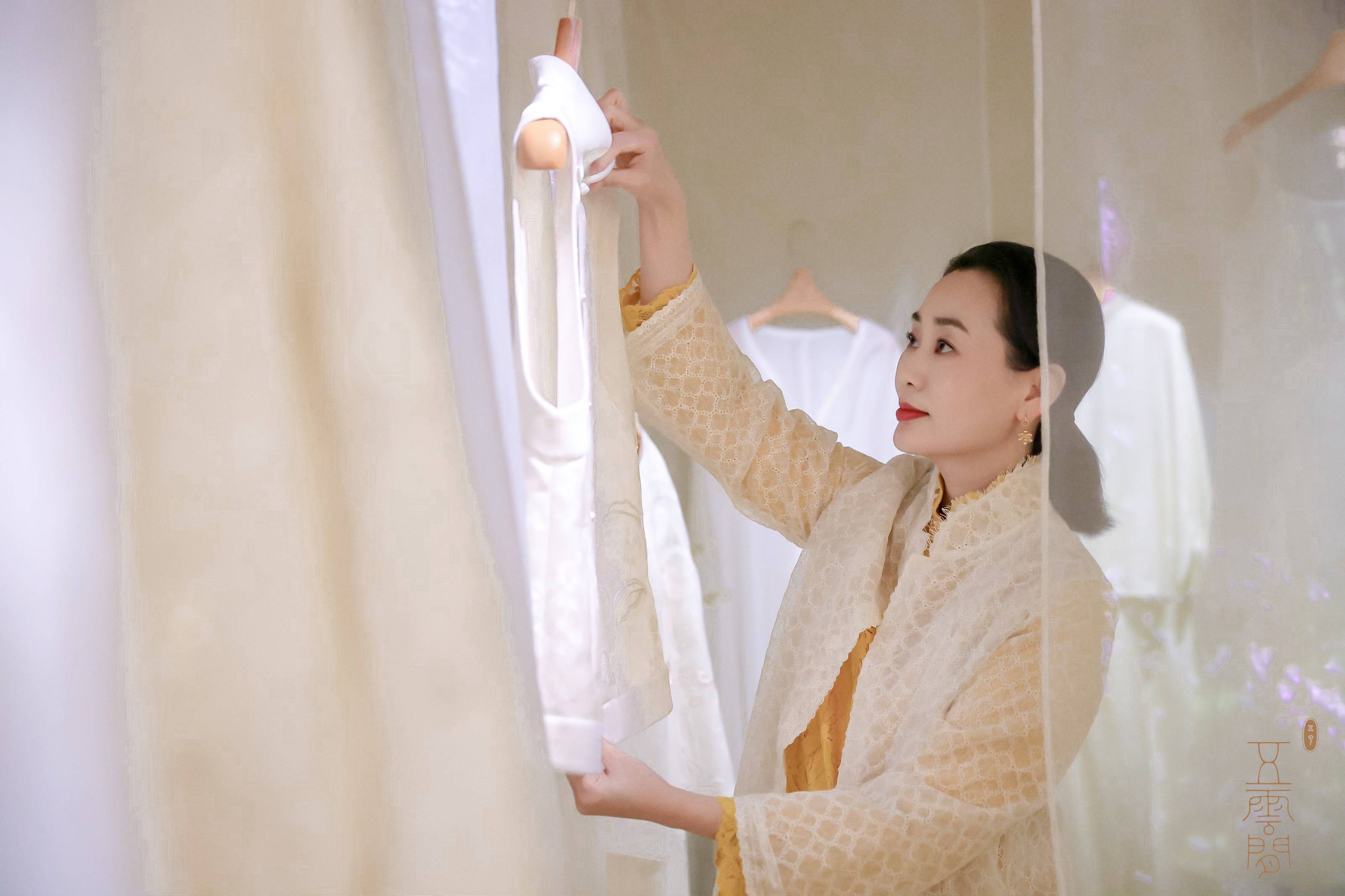 东方新中式绮梦五云间五云间上海时装周沉浸艺术发布会