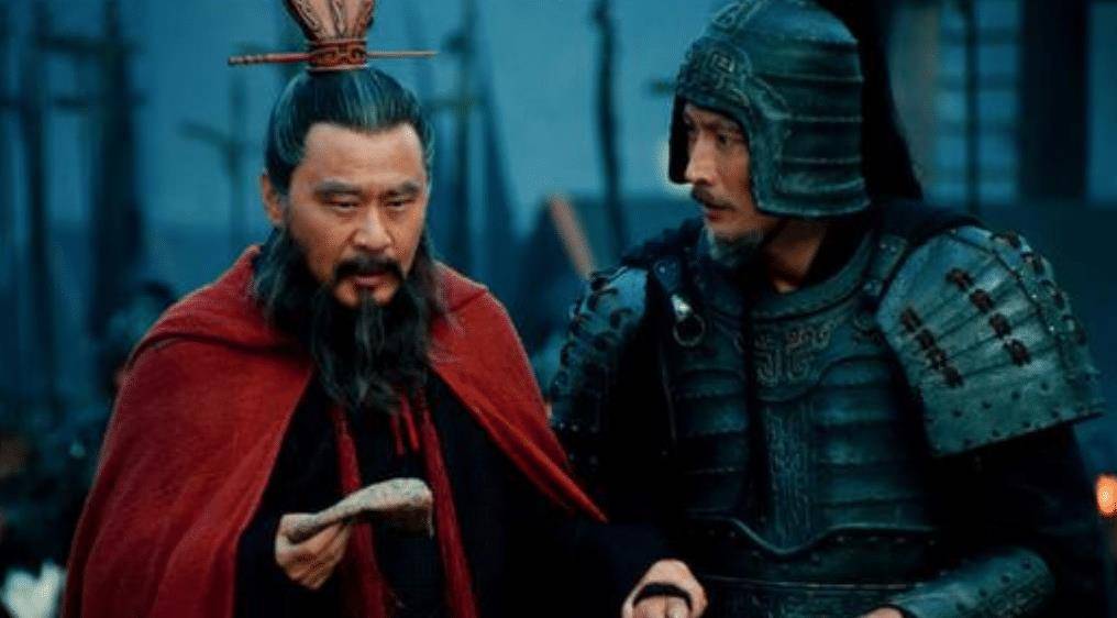 原创虎侯许褚一生救曹操5次眼里除了曹操没别人历经三朝得善终