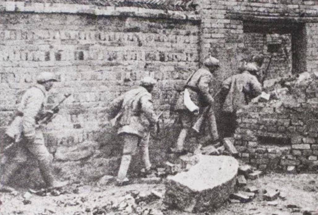 原创淮海战役黄伯韬7兵团可不是杂牌军出身而是战力强悍的中央军