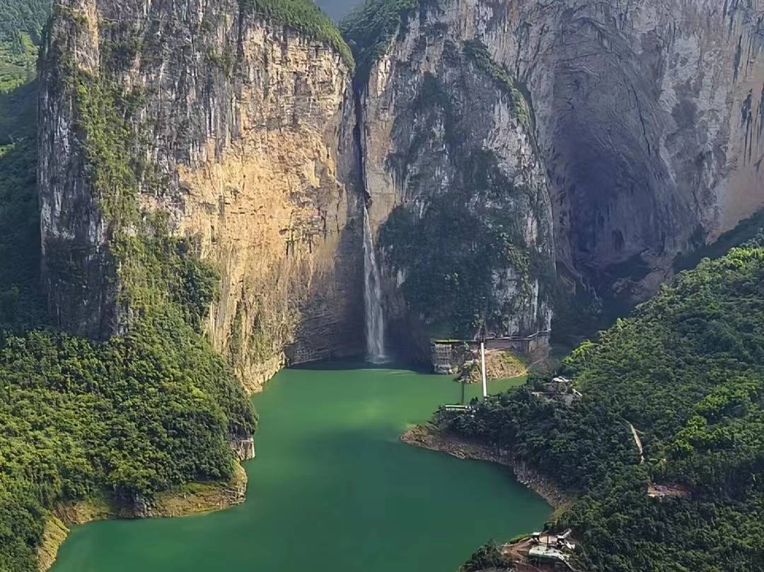 恩施大峡谷旅游旅行社大概多少钱这篇恩施旅游省钱攻略不要错过