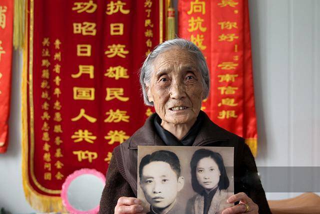 原创原创6张抗战老兵珍贵照片6个感人事迹让我们感动哭泣