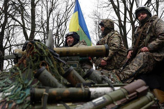 原创兄弟反目成愁战机投下重磅炸弹阿富汗境内遭剧烈轰炸